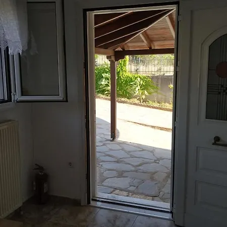 Zeus Thessalonikis Ajía Triáda